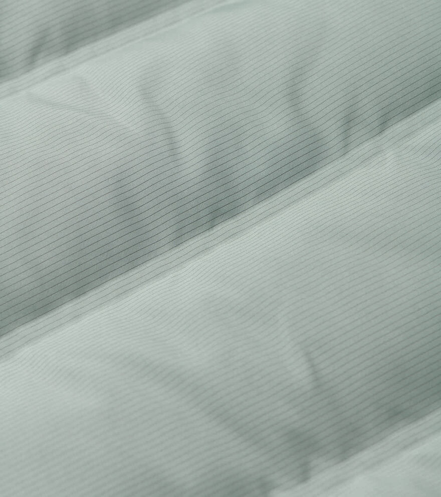 Winsome Hybrid Gilet image number 6