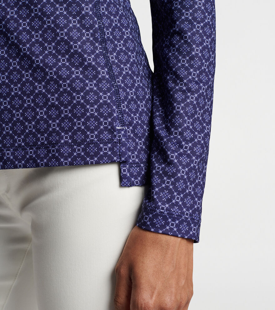 Geo Raglan-Sleeve Perth Layer image number 4