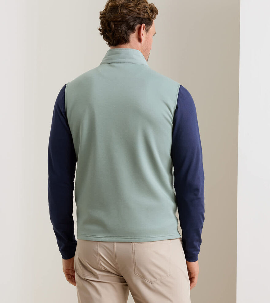 Winsome Hybrid Gilet image number 3