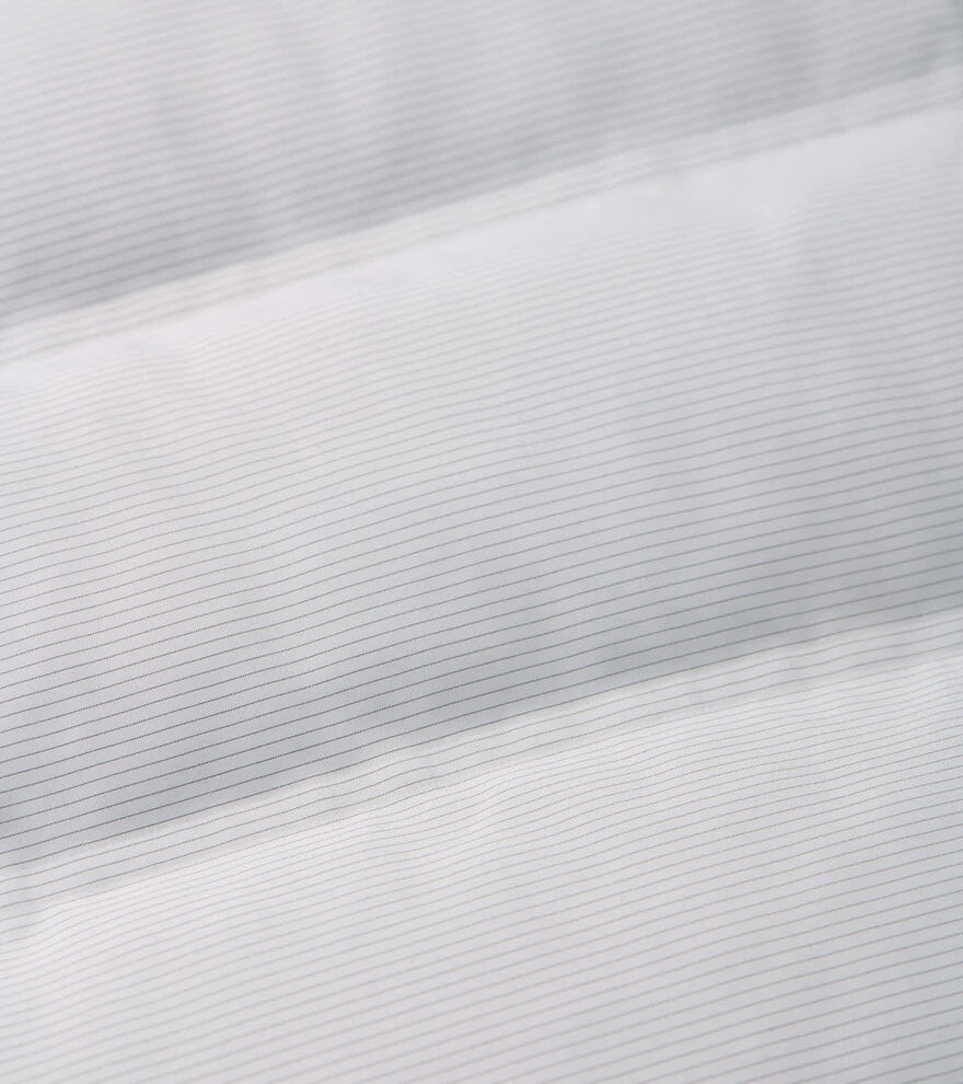 Winsome Hybrid Gilet image number 6