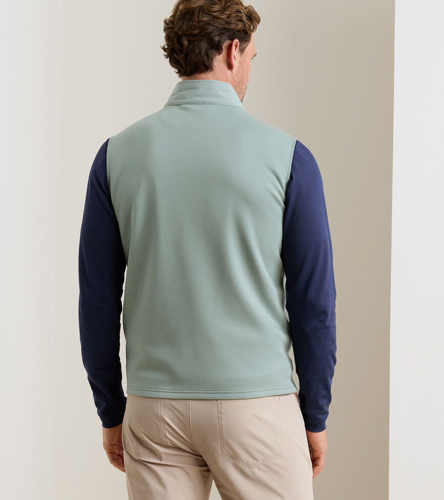 Winsome Hybrid Gilet image number 3