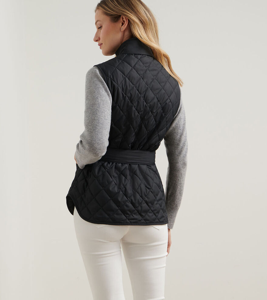 Scout Diamond Quilted Travel Gilet image number 3