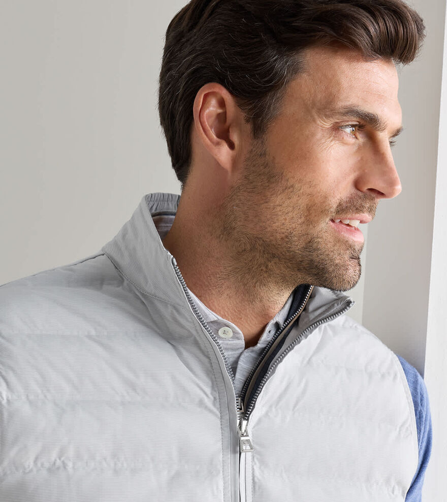 Winsome Hybrid Gilet image number 5