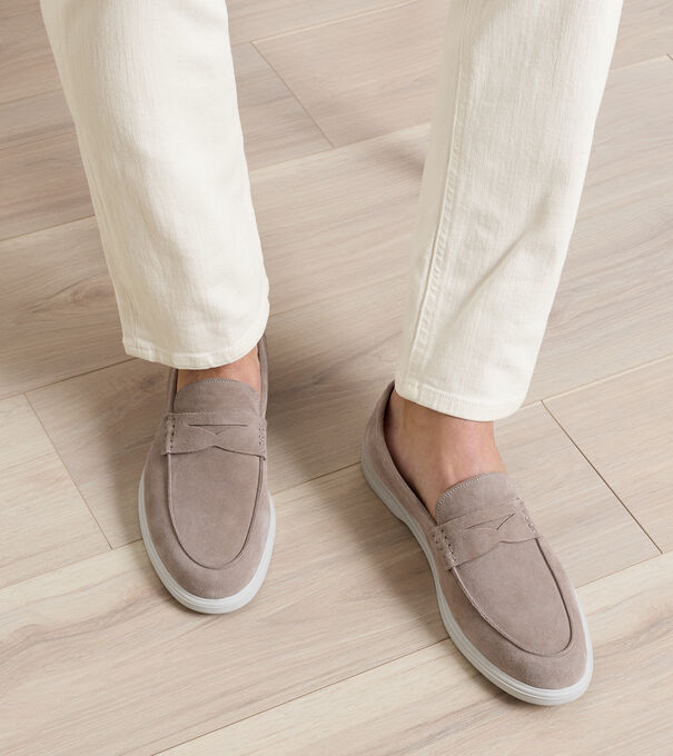 Excursionist Penny Loafer - Alternate Image 1