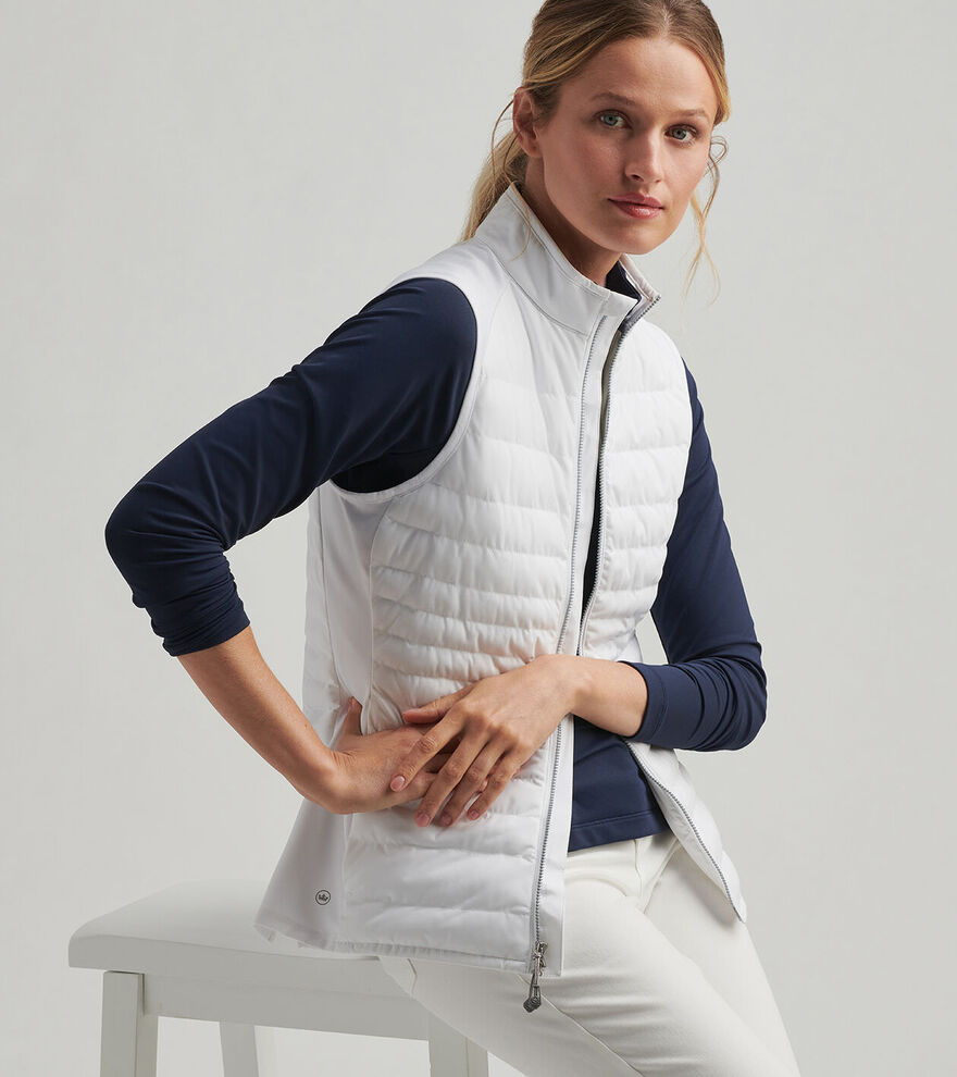 Women's Fuse Hybrid Gilet image number 2