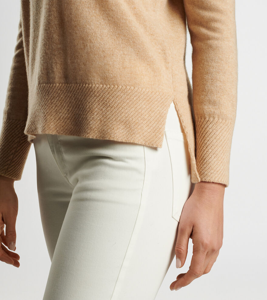 Artisan Crafted Cashmere V-Neck Jumper image number 4