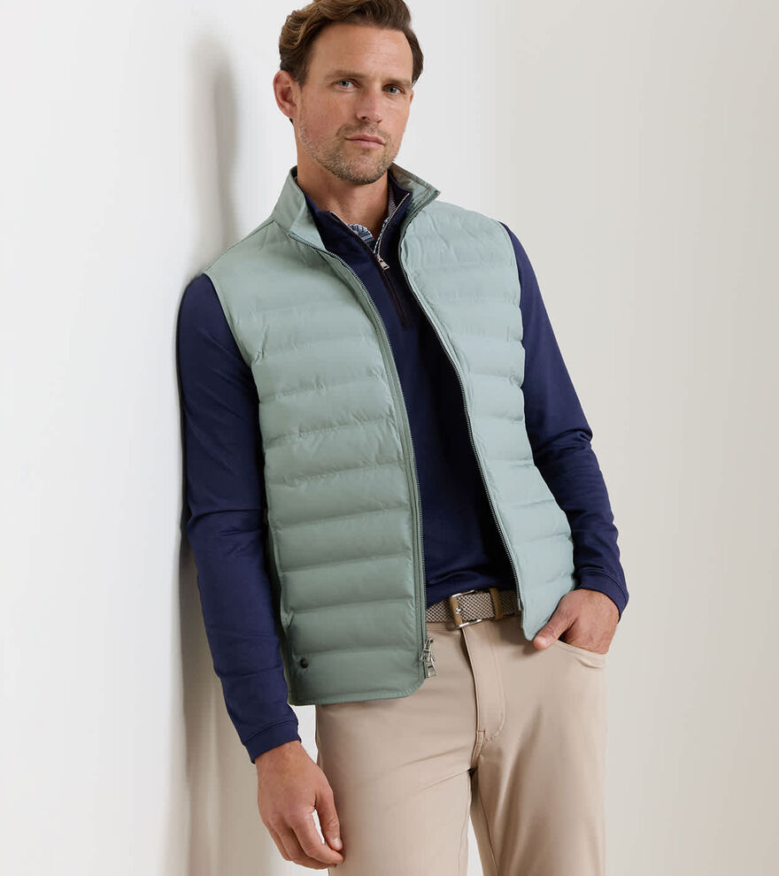 Winsome Hybrid Gilet image number 2